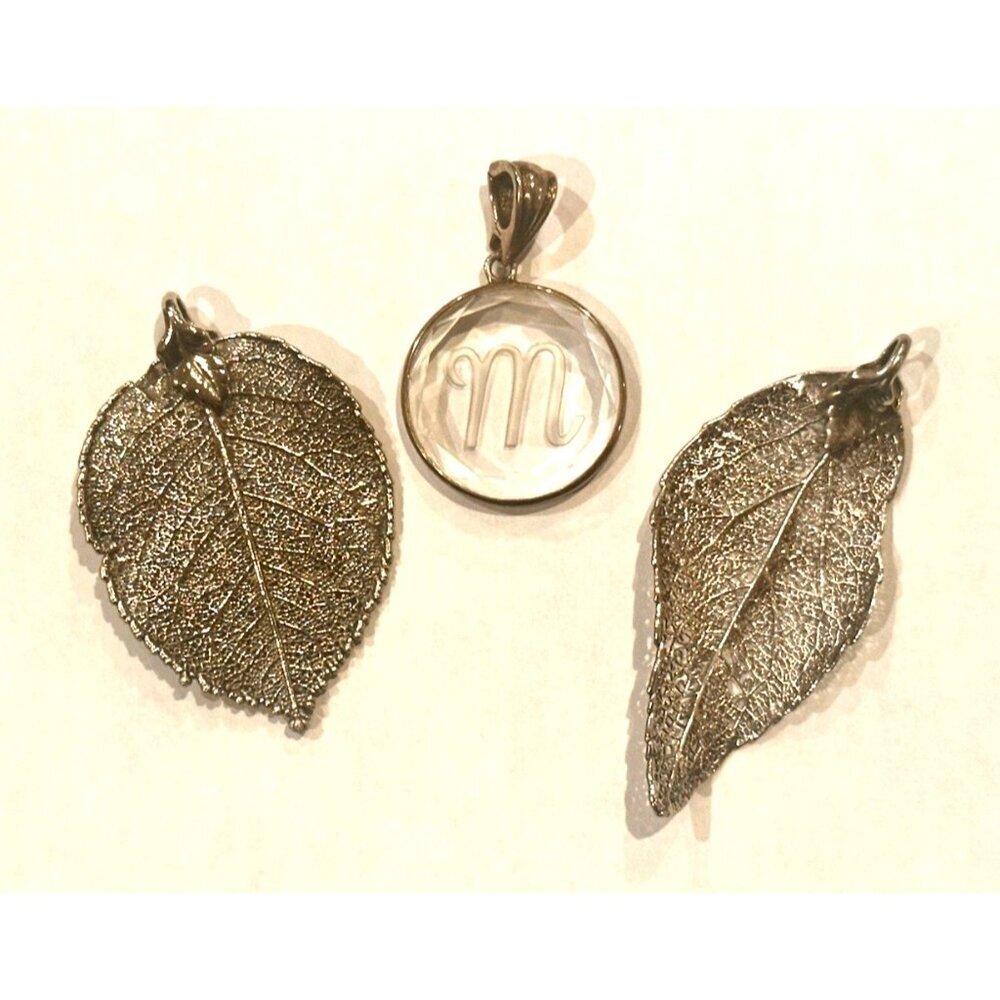 WHITNEY KELLY STERLING SILVER 925 "M" INITIAL CRYSTAL & 2 LEAF PENDANTS LOT EUC - Picture 7 of 8